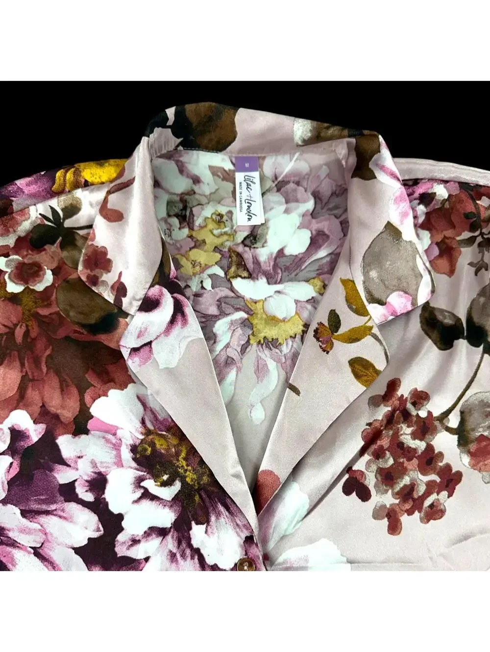 Lilac+London‎ Satin Floral Pajama Set
